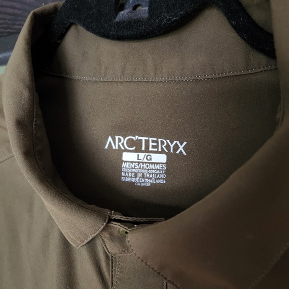 Arcteryx Green Hiking Shirt - Picture 3 of 3